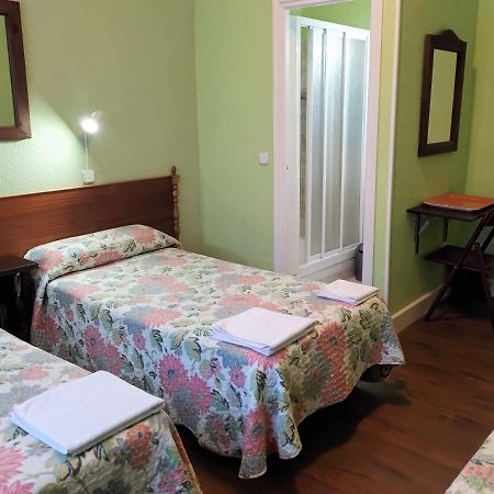 Hostal San Martin Madrid Ngoại thất bức ảnh
